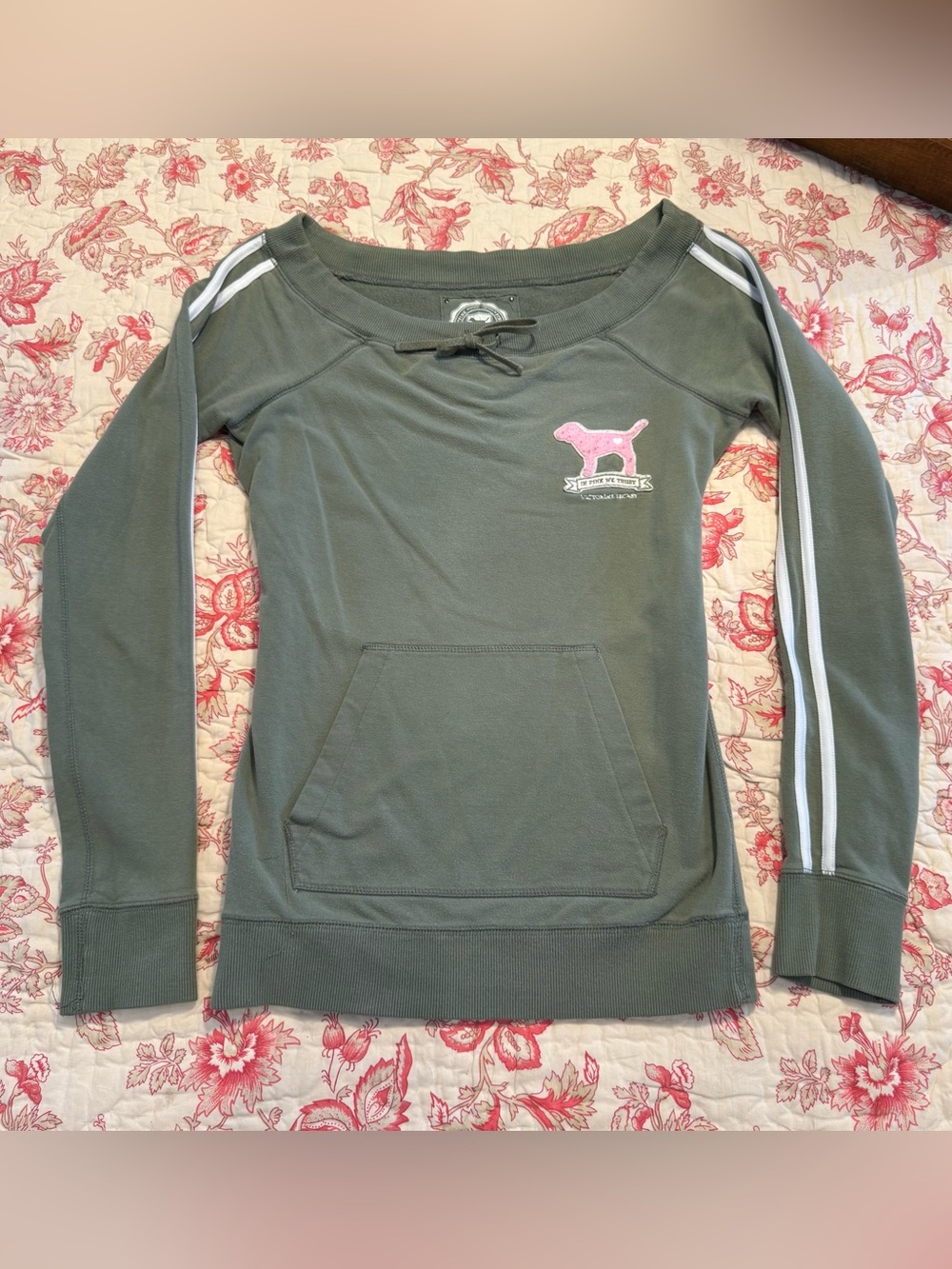 Y2K 2000s Victoria's Secret Olive Green Pullover with Pink Logo Poodle Patch